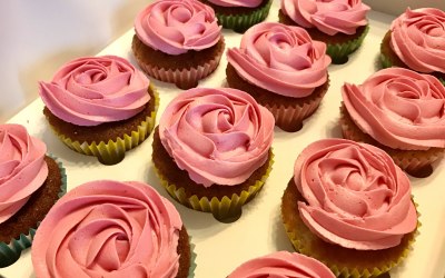 Vanilla Cupcakes & Strawberry Compote