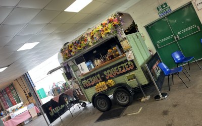 Our latest addition - Nessa the horsebox. Ideal JuuceBAR for any event