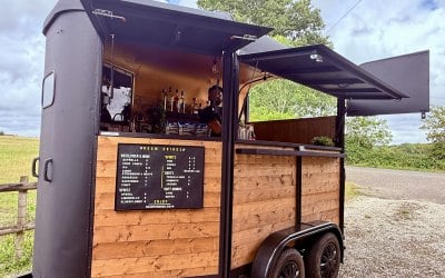 Cash bar, open bar & dry hire options available 