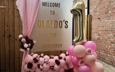 Welcome sign
