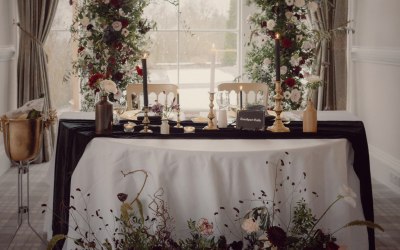 We’re happy to work with your florist to make sure your head table is a showstopper. 