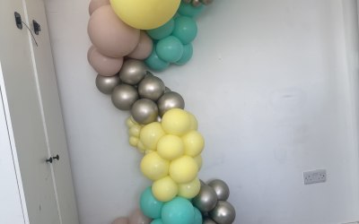 Pastels, metalics and a pop of sunshine