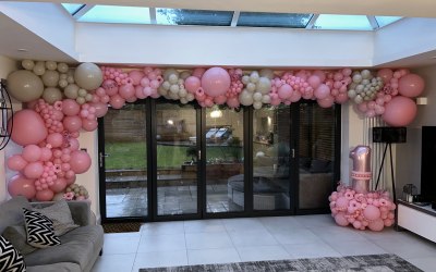 Balloon arch and mini number display contact number 07969890323 