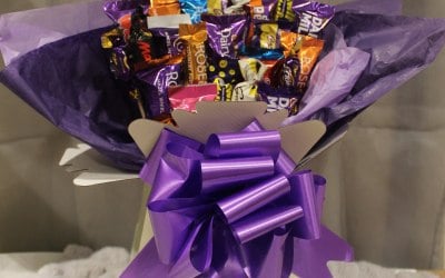 Table center chocolate bouquet