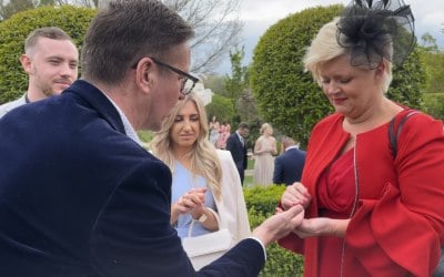 ‘In their hands’ Coin Bending!