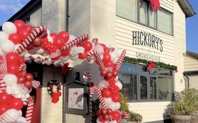 Christmas arch way at hickory smoke house 