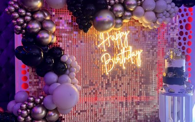 Shimmer wall & Balloon garland with neon sign 
