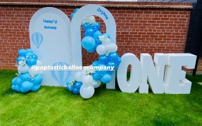 Balloons and backdrops fit for your little king. We also have the light up number one available to hire if you would like us to create something similar for your son or daughter’s party or for yourself get in touch ASAP.