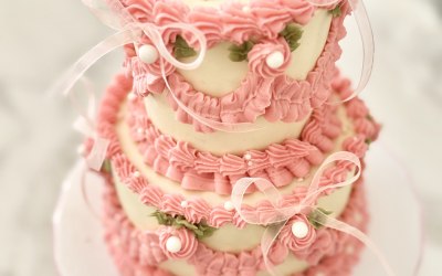 Vintage 2 tier cake