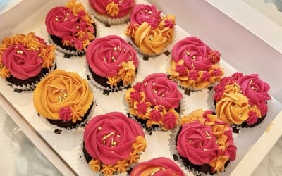 Pink & orange cupcakes 