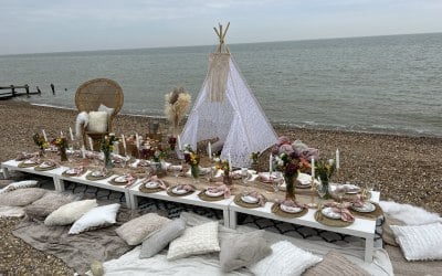 Beach luxe picnics 