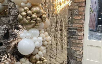Gold sequin plinth
