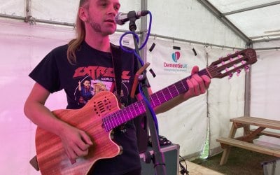 Live in Bucks, UK