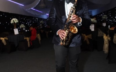 Luxury event dinner performance 