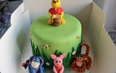 Winnie the Pooh Cake with handmade figures