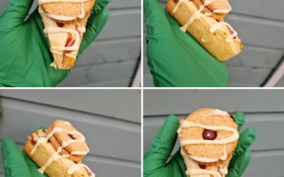 Jammy dodger blondies