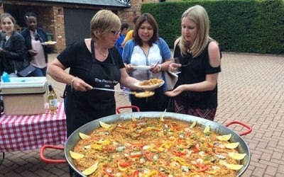 Big Pans & Paellas - Choc N Hog Catering