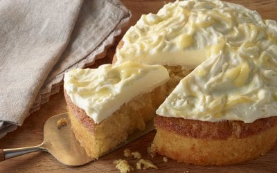 Gluten Free Lemon & Polenta Cake