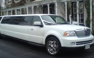 13 Seater Hummerstyle Limousine