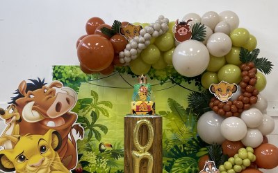 1st Birthday Balloon Display