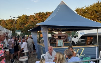 Windsor Racecourse Marina - Fizz Wheels Windsor Racecourse Marina - Fizz Wheels