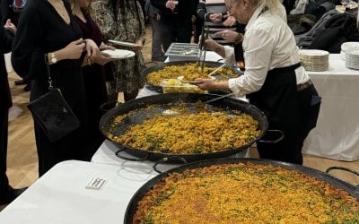 ¡Excelente! Aquí tienes una versRegardless of the size of your event, our team is equipped to cater and serve paellas to a large crowd simultaneously. From intimate gatherings to grand celebrations, we ensure that every guest experiences the authentic taste of Spain without compromise. Trust us to turn your event into a culinary sensation!