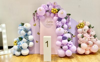 Pastel Sailboard Balloon Arch