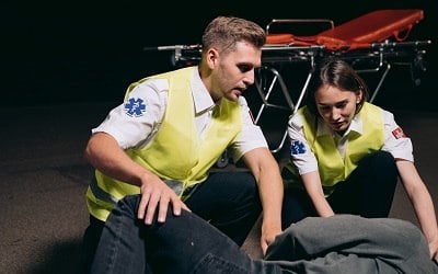 Paramedics 