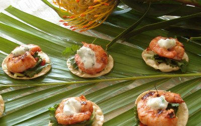 Tandoori prawn canapes with coriander salad