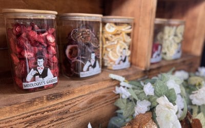 Showcasing Mixologists Freeze Dried Fruit Showcasing Mixologists Freeze Dried Fruit