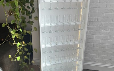 Prosecco Wall holding 35 or 70 glasses