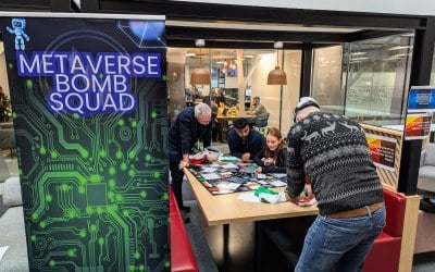 Metaverse Bomb Squad Team Build