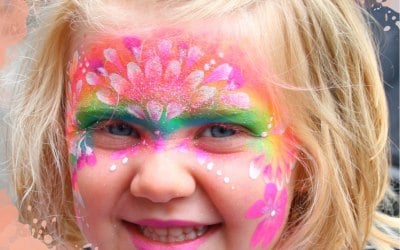 girls face painting