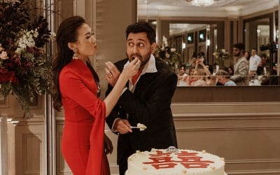 C & H Pandan Wedding Cake 