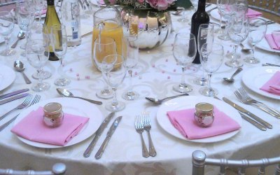 Table decor, crockery, cutlery, glasses for hire
