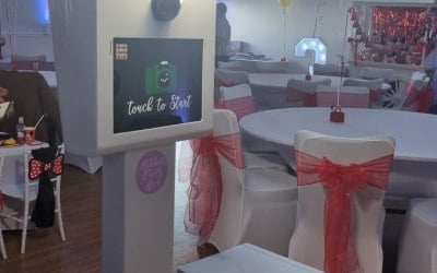 Selfie Pod Hire and Chair Covers/Sashes