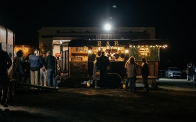 Horsebox bar