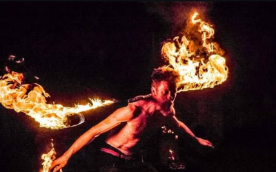 Huge library of outstanding performers withultiple fire props!