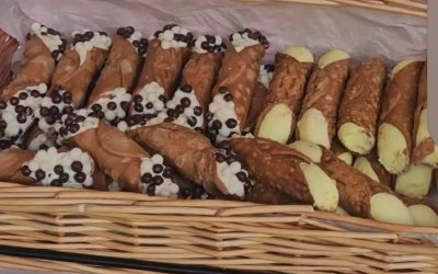 Sicilian cannoli