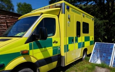 Metro 1 frontlne Ambulance 