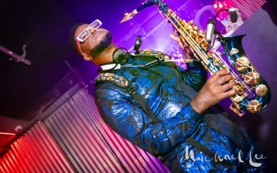 Saxophonist to play alongside DJ
