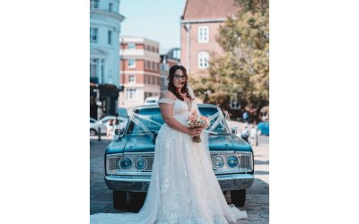 Ruth's Beautiful Wedding dress as she gets her pre ceremony portraits done. 