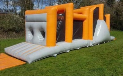 Lofty’s Inflatables  3