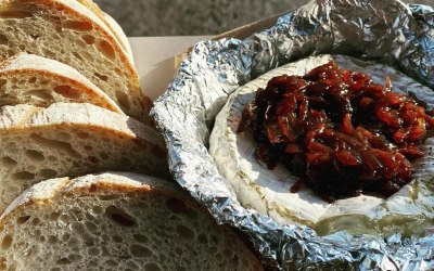 Baked camembert with caramelised red onion chutney