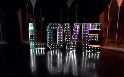 Love, Mr & Mrs light up letters.