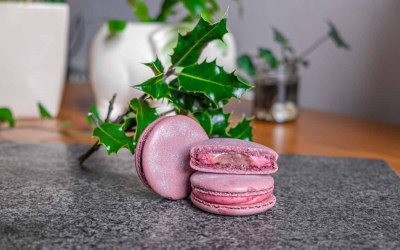 Mulled Wine Macarons and other winter treats available throughout the Christmas period!