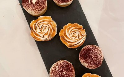 Lemon meringue and bannoffee tarts, photographed by the customer at their dinner party.