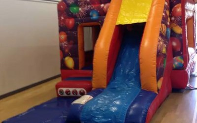 Bouncing Crazy Bouncy Castle Hire 7