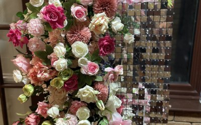 Shimmer wall with florals