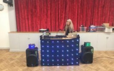 Jumping Jemma’s Mobile Disco  1